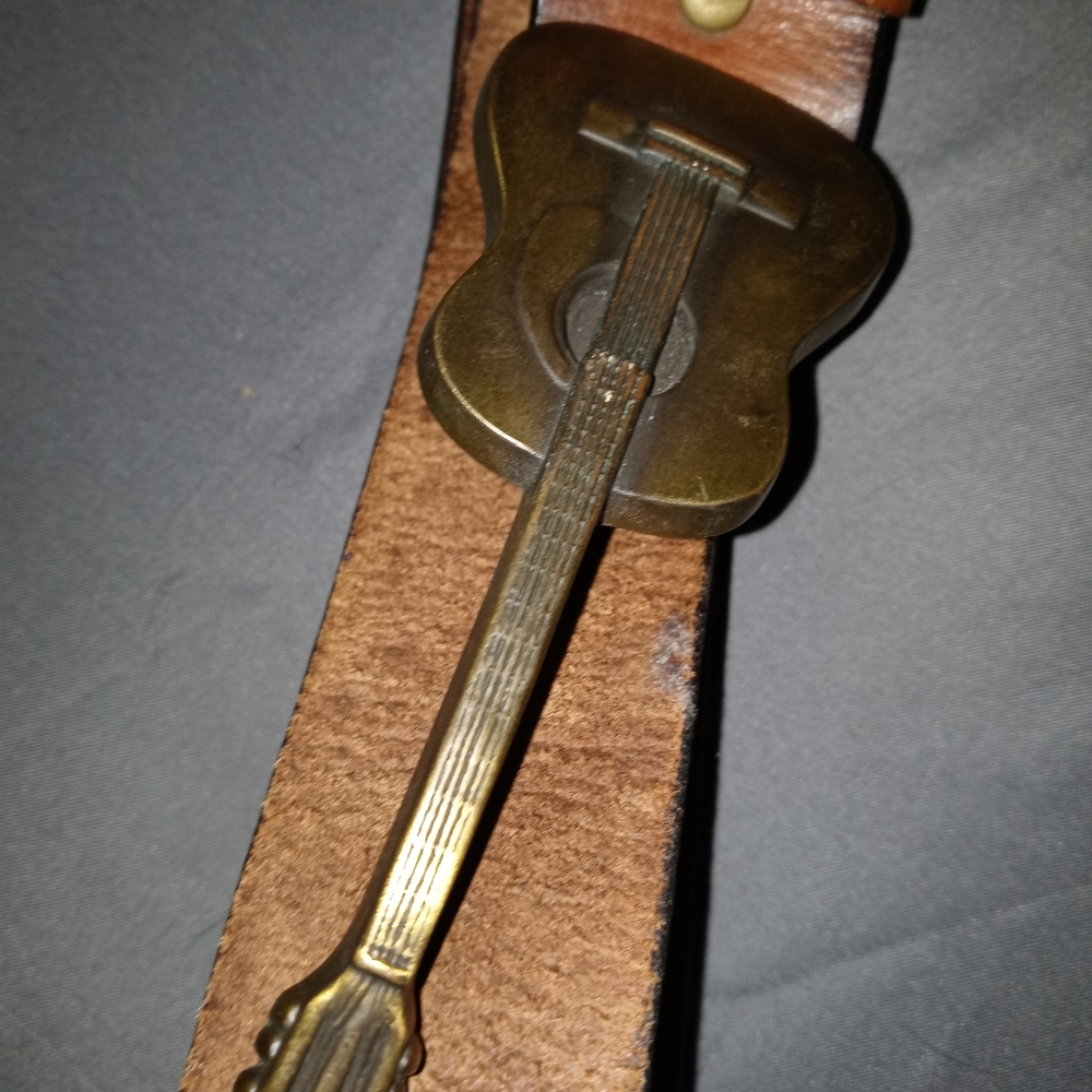 Belt buckle